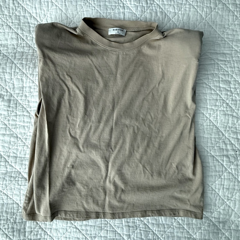 Aritzia Babaton Shoulder Pad Tank - Picture 2 of 10